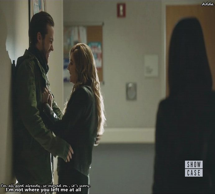 》#Oftează adânc, urmărind-o pe aceasta cu privirea. Se întinde de-a curmezișul pe pat + - xE05xS01 haters gonna h a t e