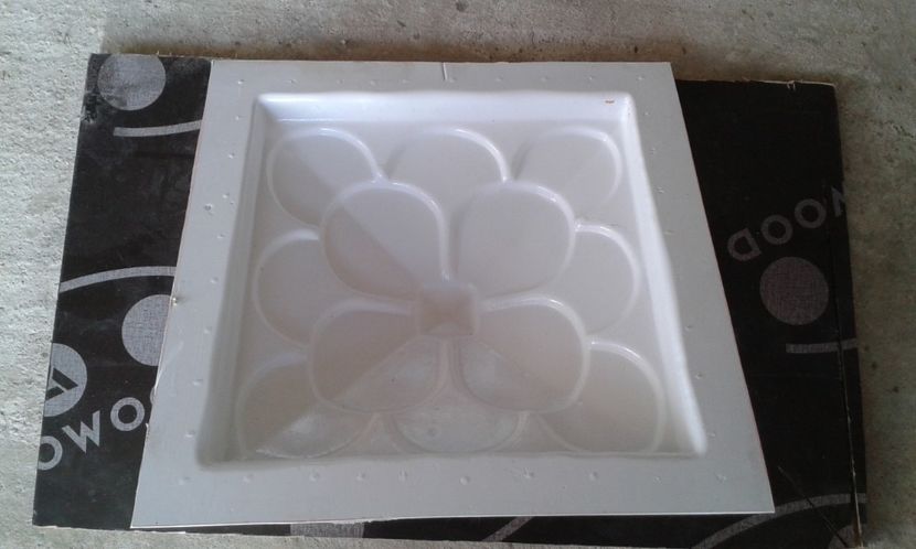  - Matrite din plastic