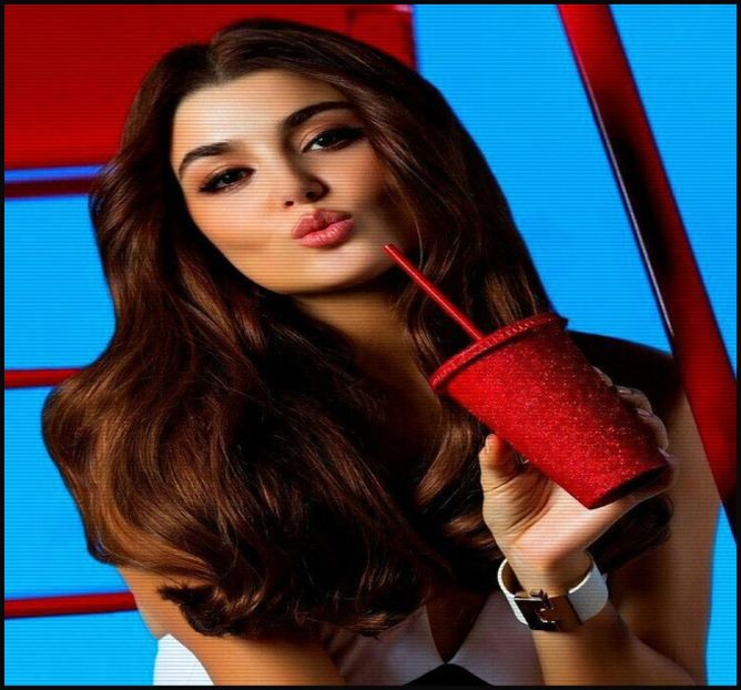 — „Mamă, mamăăă, din doi, unu nu știe să facă creveți și altu nu știe să facă nimic!! Tot - eps 05x În ochi se aprind