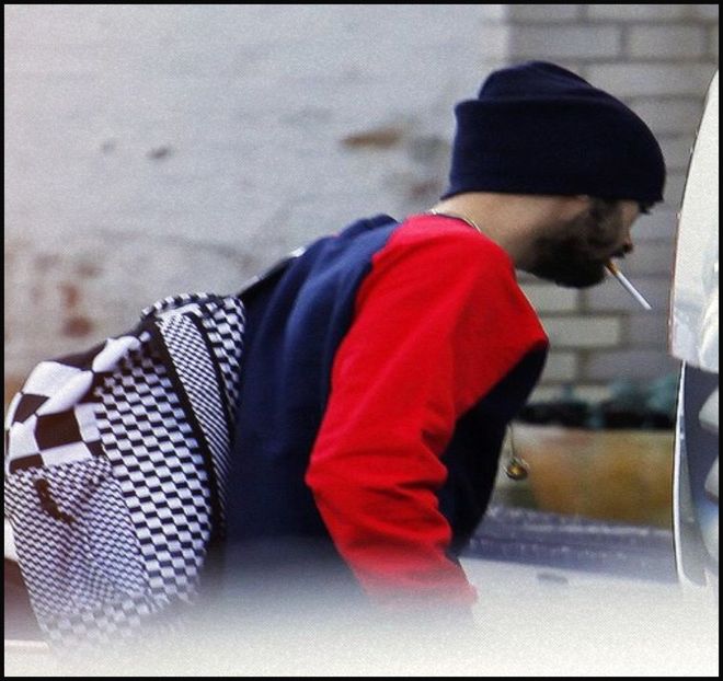 — „Am grijă de amândouă, jur ..” clipesc des către ea. „Wow, scuze, nu știu ce să fac mai - eps 05x În ochi se aprind