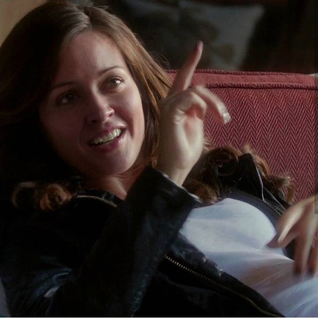 ▬غ√¡ℓ†ﻉ√٥ﺎ; Il ia dupa fata ca abea se trezise si nu ii spune nimic doar pentru ca a fost cuminte - eps 05x În ochi se aprind