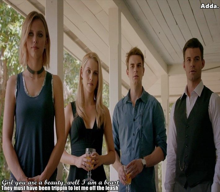 》#Râde și ia o gură din pahar. "Ar fi fost bine, dar nu.. Elena are un copil cu un vrăjitor, + - here - episode 53 - done