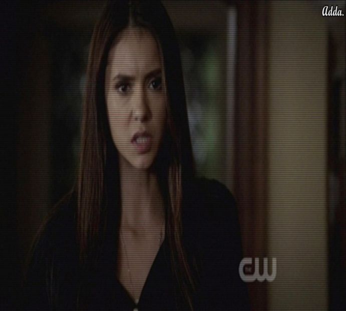 》#Stă și se învârte cu mâinile în sân, uitându-se urât la ei. "Nu e amuzant, lasă-mă să ++ - here - episode 53 - done