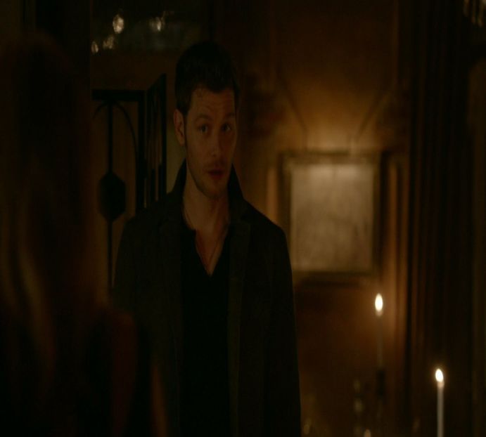 — „Nu știi vorba aia de frumoasă ești frumoasă, de deșteaptă ești foarte frumoasă?” #hayley - here - episode 53 - done