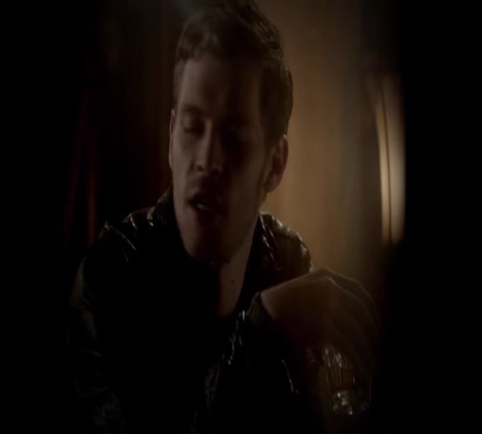 — „Prefer termenul „ingenios”... adorabil e ceva ce mai degrabă ai atribui unui caniș, iar - E01xS01 ends l i f e kills laughter