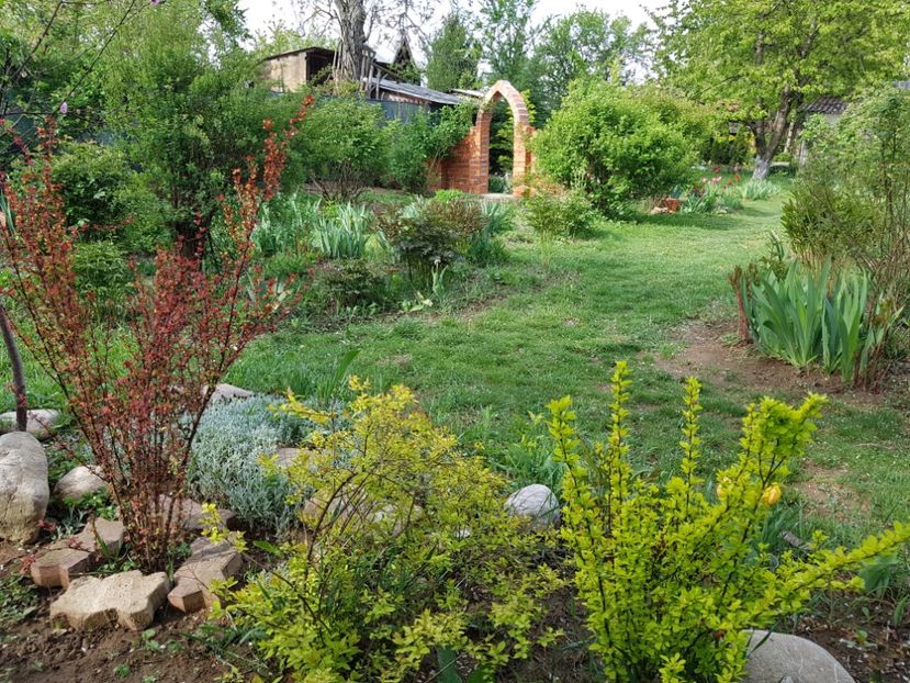  - 2020 Mart-Apr_Idilic garden