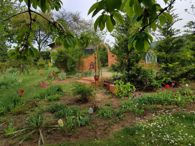  - 2020 Mart-Apr_Idilic garden