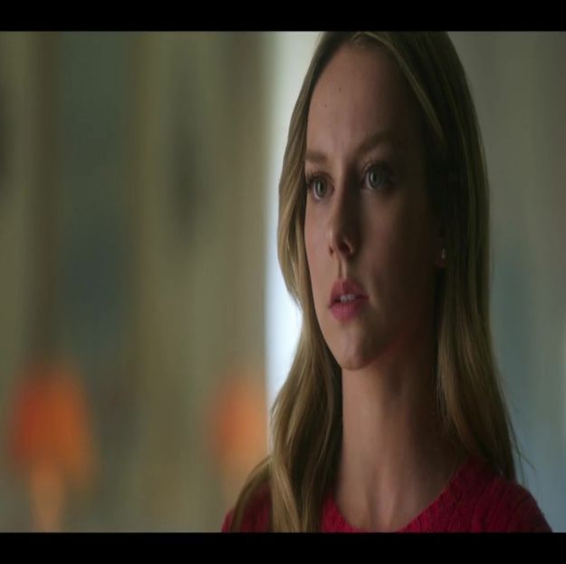 ; (Fiecare piesă de mobilieer fiind aleasă cu foarte mult bun gust.) Ce s-a întamplat? + - a haunted place xx NA s mansion