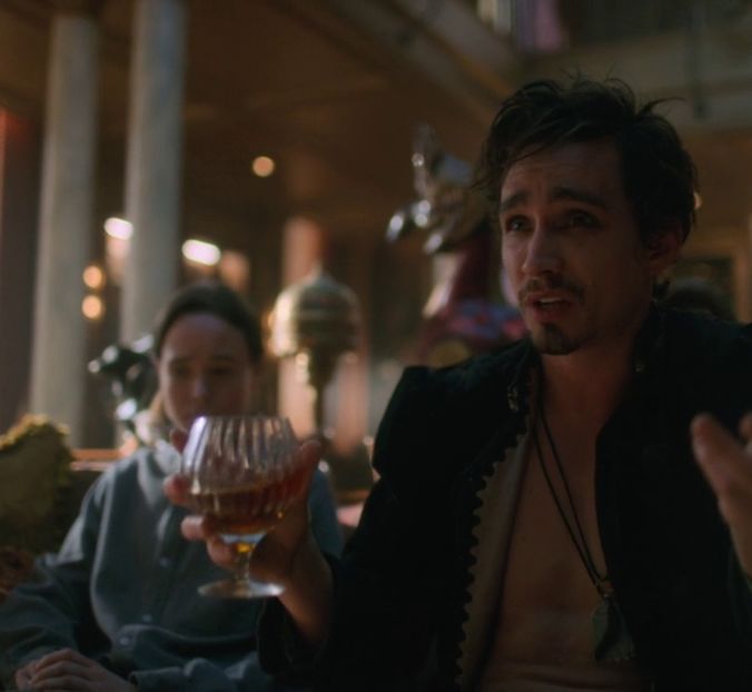 – de un fluturat al mâinii ce redă indiferența cu care tratează acest aspect. Apoi, - E01xS01 ends l i f e kills laughter