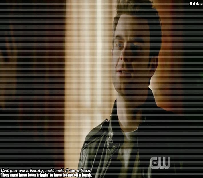 》cu viteză de vampir înapoi în living. Se oprește la masa unde erau sticlele de băutură și - here - episode 53 - done