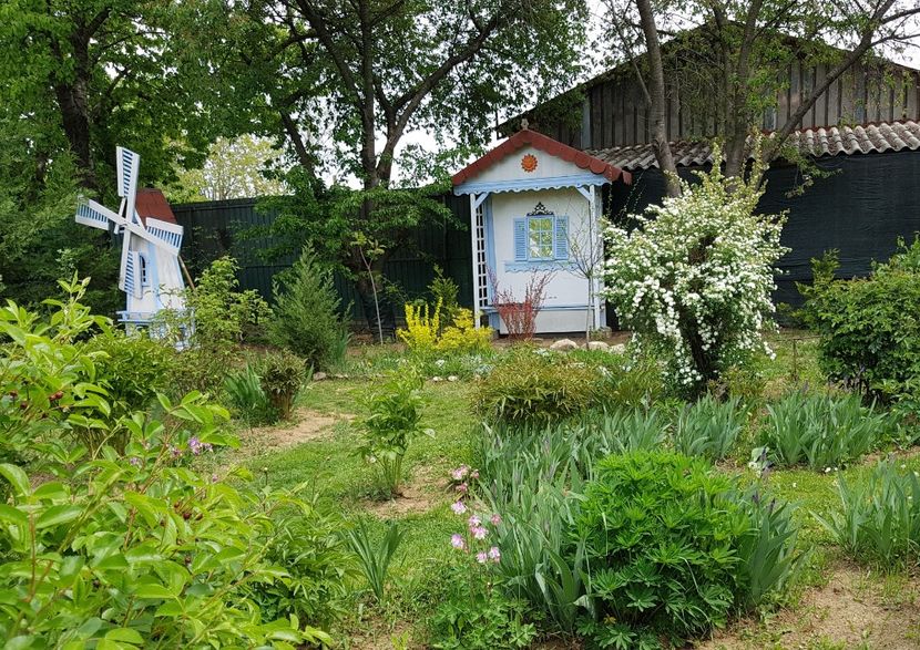  - 2020 Mart-Apr_Idilic garden