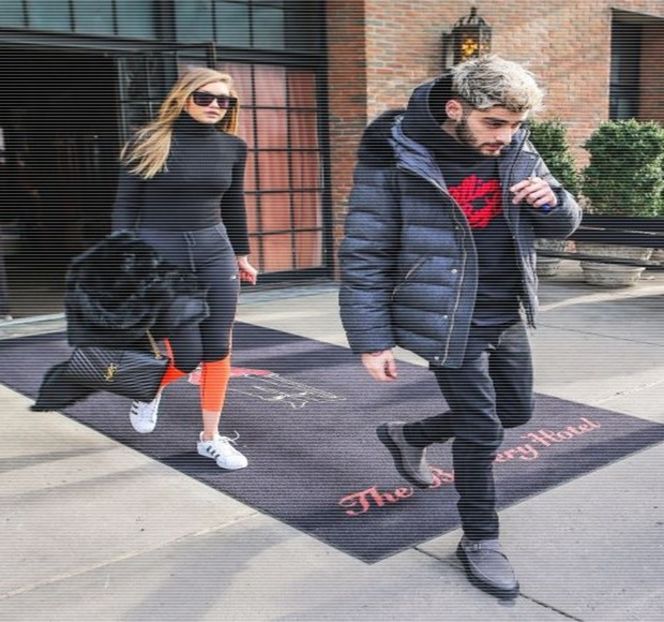 — „Ochii mei fug după doar o singură persoană. Aşa că tot ce se întâmplă în jurul meu e - 12 Never mind me watching you