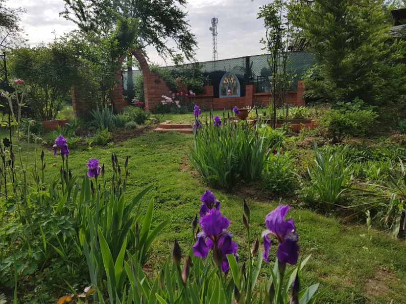  - 2020 Mart-Apr_Idilic garden