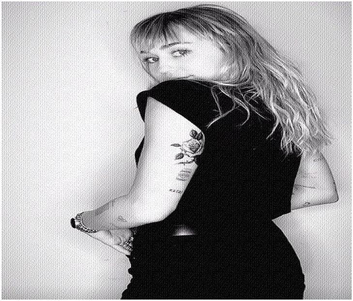 ╰❁;. cu cel al apariției lui Chris în fața sa, pe care nu-l mai văzuse de ceva vreme prin - The Eclogues! S2ecundus liber