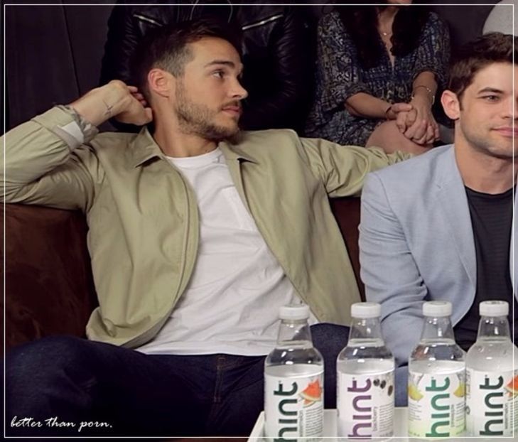 §´¨ɴ̲̃ᴏ̲̃ᴛ̲̃ʜ̲̃ɪ̲̃ɴ̲̃ɢ̲̃ ･ƨǝɿɒqmoɔ.; „Dar din moment ce te-ai pregătit așa, mi-a trecut prin cap să - The Eclogues! S2ecundus liber