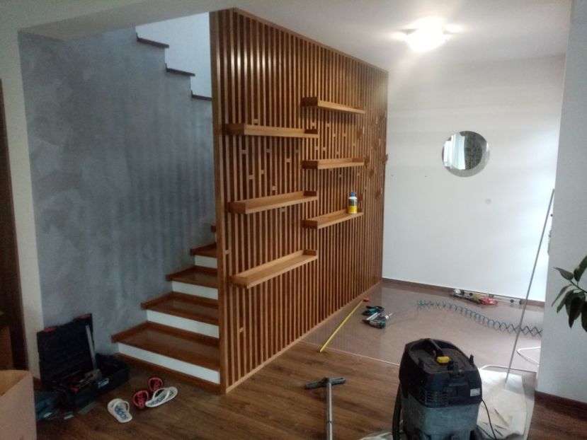  - 2020 Scari Interioare