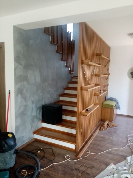  - 2020 Scari Interioare