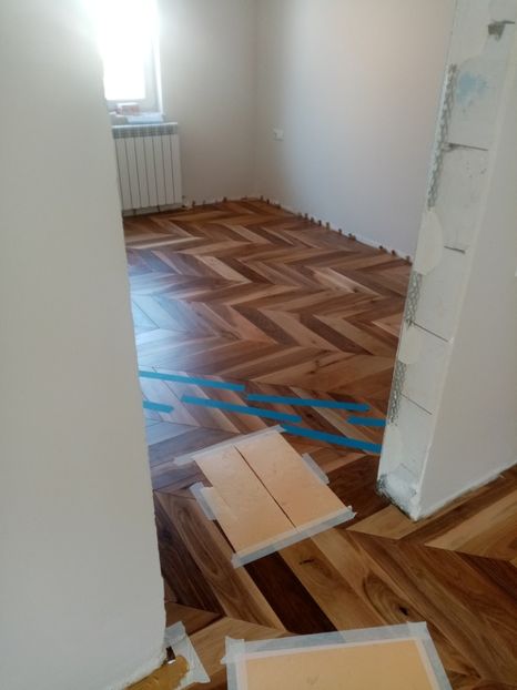  - 2020 Parchet Montat
