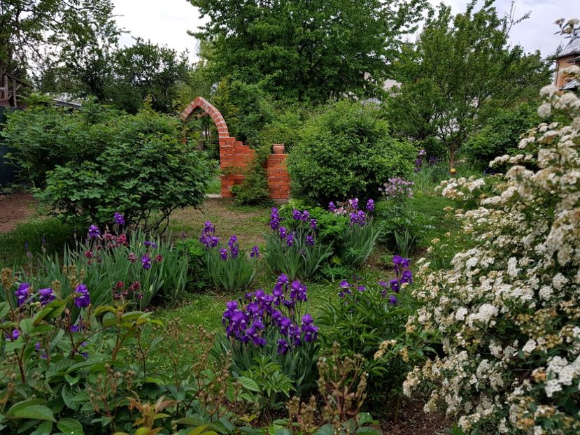  - 2020 Mart-Apr_Idilic garden