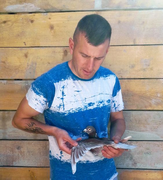 Rosu ...《Rusu Mugurel》 - 2020