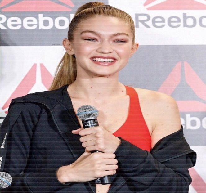 — Cei ce se dovedesc a nu face faţă actului propriu-zis se dovedesc a fi vecinii, dat fiind - 13 You make everything feel fine