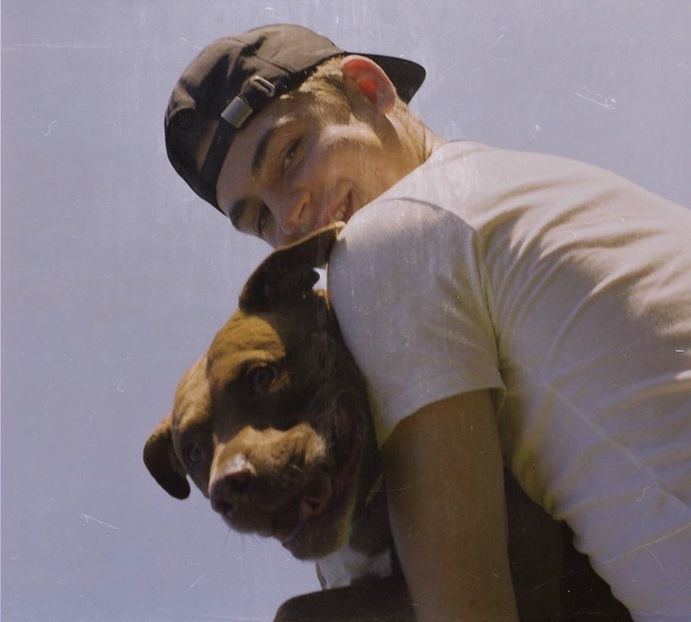 Tocmai am vzt un video cu o căprioară care aleargă în mare sau ocean wtvr și m-a fct să mă - Episodul 3