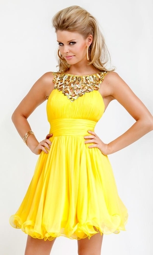 PromGirl-506400309 - dresses