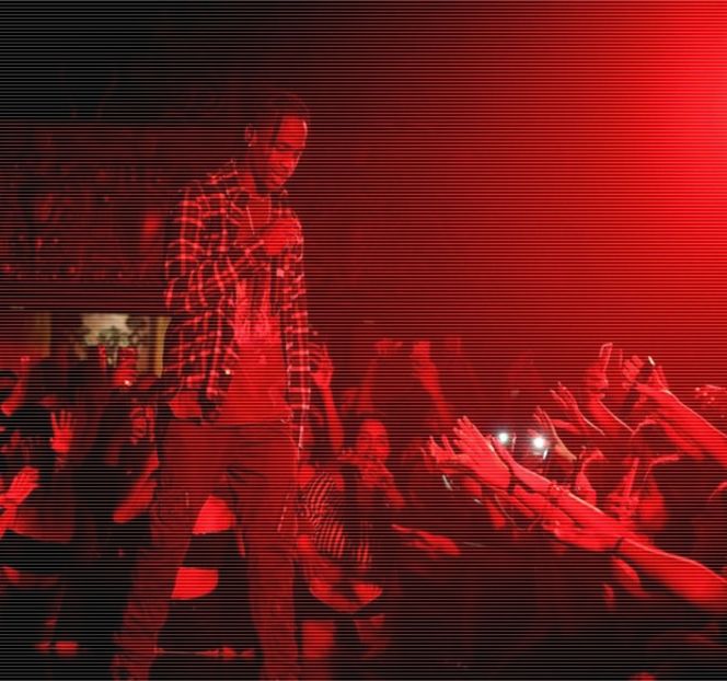 — A putea produce aprinderea. Odată întâmplat acest lucru, se ocupă şi de propria creaţie - 14 It made you unwind and undo