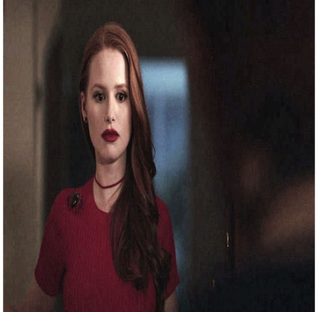 ̷♡̷ ⍮αιηяσʇιƖαɔ⑇eyes٦̷ Un oftat îi scapă printre buze când el vorbește și se îndreaptă spre ușă. - S01E02 x Postcards from the Edge