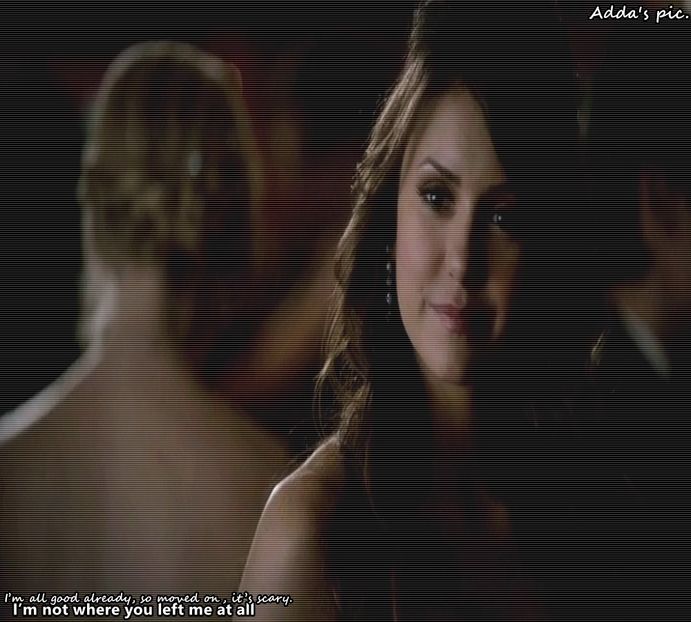 》să-l omoare, dar totuși n-a făcut-o în ultimele clipe?? Mai ia o gură din sticla ei dacă el - S01E02 x Postcards from the Edge