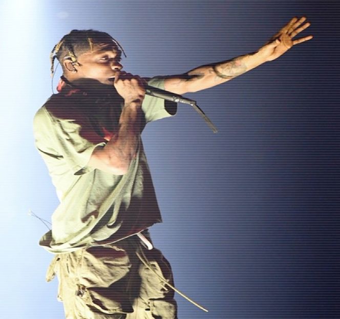 — De curând să o încolţească, având în vedere că Josephine revine lipită de suprafaţa uşii - 14 It made you unwind and undo