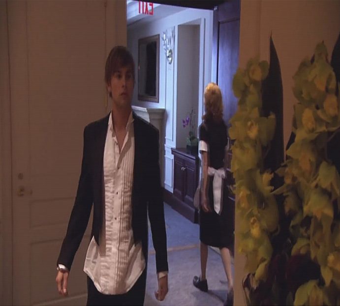 ― "Hai să-l sunăm pe cameră pe Salam ăsta să vadă ce ne distrăm pe muzica lui!" spune - xE07xS01 haters gonna h a t e