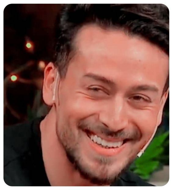 •19.05.2020Day 11 - 0-100 Days challenge with Tiger Shroff-0