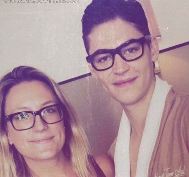 =))) mă gândeam că asta vei spune.. :) Depinde la ce fel de acțiune te referi ca să știu dacă merită - Episodul 4