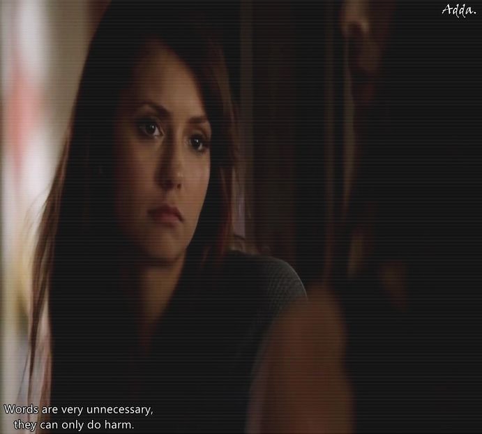 ᵉᵐ》"Să știi că da, ar merge să aibă mai mult suc.." #Zâmbește la Hayley, apoi, când Alex - S01E02 x Postcards from the Edge