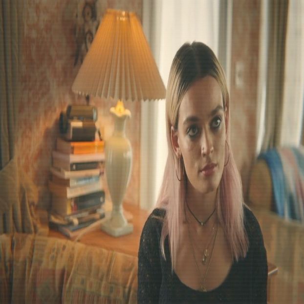 - dacă mă enervează cineva. " ridic din umeri chicotind apoi îmi întorc privirea spre Seb - EP01 x Gon make u move to Miami