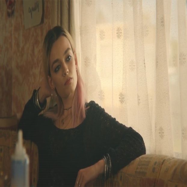 - și mă întind spre el, șoptindu-i la ureche. " Shh, îmi strici planul, lasă-l să mai sufere - EP01 x Gon make u move to Miami