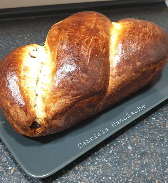  - Cozonac cu nuca si cacao