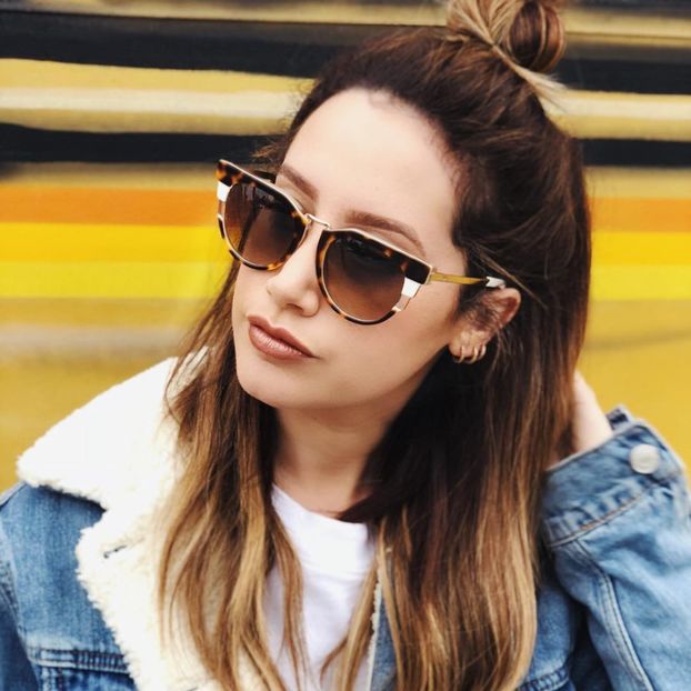 - ASHLEY TISDALE PHOTOSHOOTS 1
