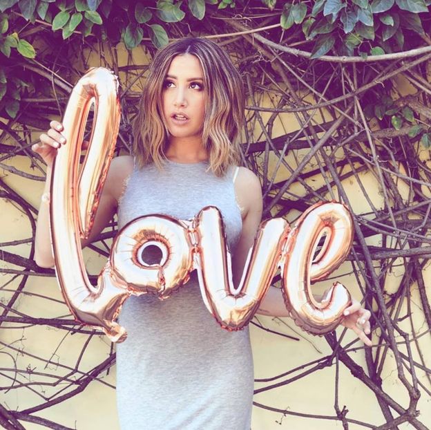  - ASHLEY TISDALE PHOTOSHOOTS 1