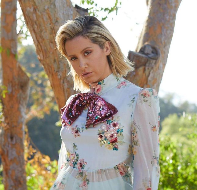  - ASHLEY TISDALE PHOTOSHOOTS 1