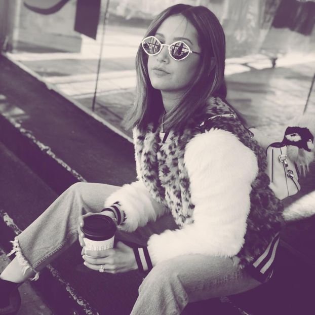  - ASHLEY TISDALE PHOTOSHOOTS 1