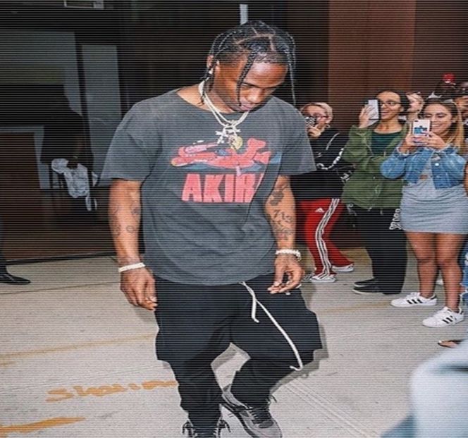 —　Prin a-şi înştiinţa dorinţa: „Îmi aduci un pahar cu apă de jos?” parcă leneş şi printr-o - 16 She tryna sugarcoat the taste