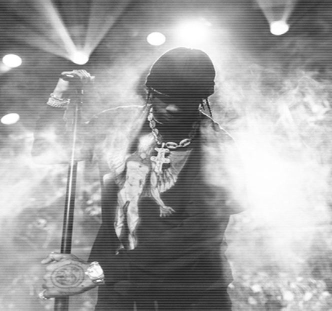 — Ce, în cele din urmă ușa se deschide iar silueta amicei sale apare de după aceasta. Din start - 16 She tryna sugarcoat the taste