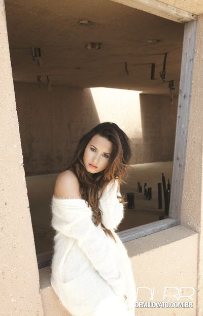 DEMIUNBROKENHQ_(2) - DEMI LOVATO PHOTOSHOOTS 1