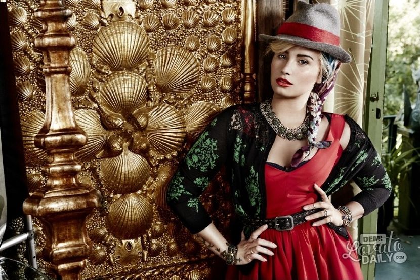  - DEMI LOVATO PHOTOSHOOTS 2