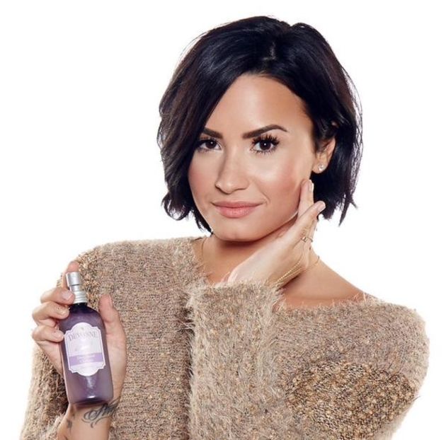  - DEMI LOVATO PHOTOSHOOTS 2