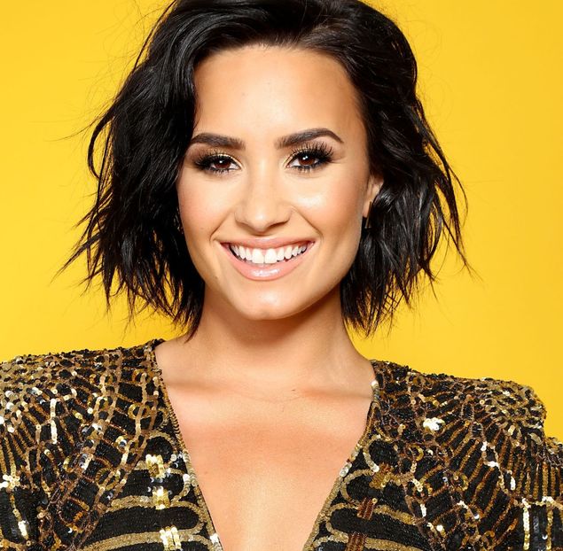  - DEMI LOVATO PHOTOSHOOTS 1