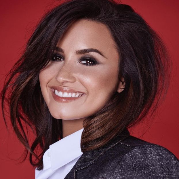  - DEMI LOVATO PHOTOSHOOTS 2