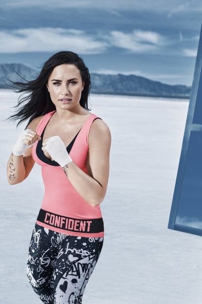  - DEMI LOVATO PHOTOSHOOTS 2